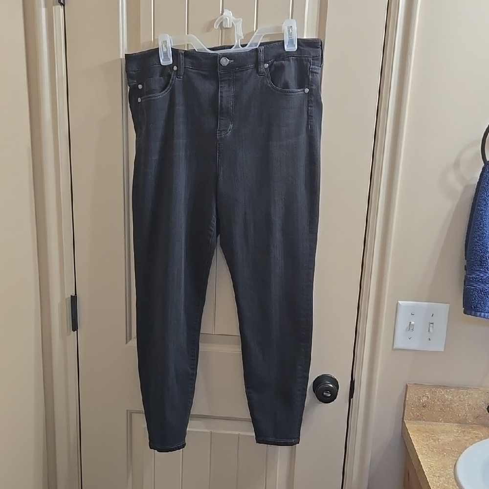 Stylish Black Denim Jeans